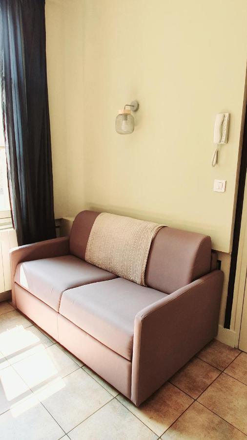 Le 2 Pieces Avec Parking Prive Appartement Honfleur Buitenkant foto